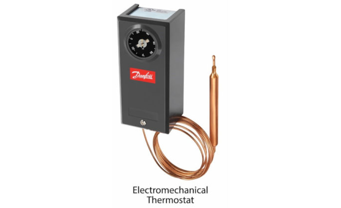 Location of temperature & humidity sensors in a cold room